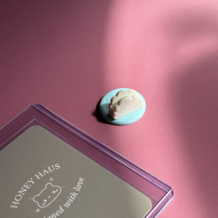Cloud Charm Polaroid / Toploader Holder