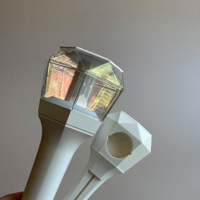 Monsta X Mondoongie Version 3 Lightstick Stand